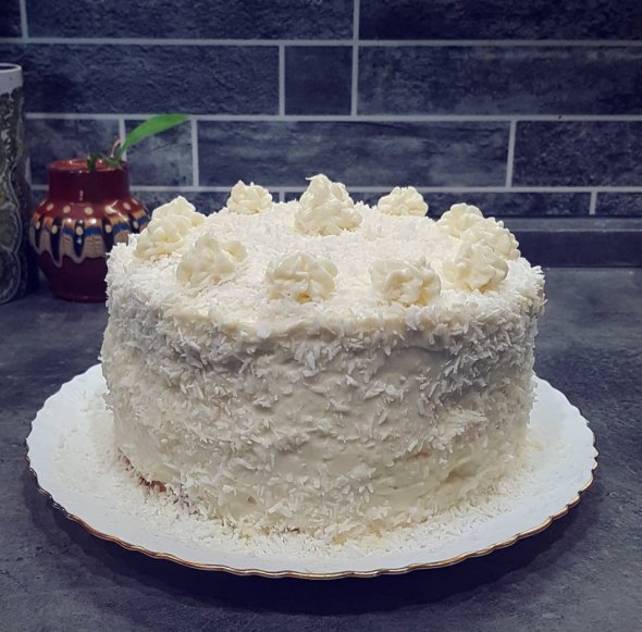 Рецепти Тетяна Литвинової: як зробити ніжний кокосовий торт