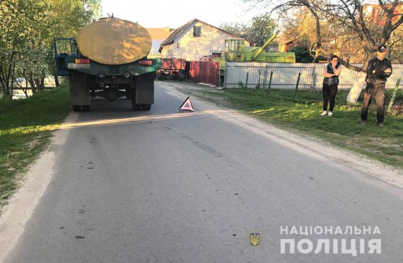 На Ровенщине умер 6-летний мальчик, которого переехал грузовик ГАЗ