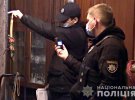 У Києві 39-річний чоловік вбив і розчленував 64-річну матір. Фрагменти тіла жінки знайшли в квартирі. Решту - син закопав у лісі