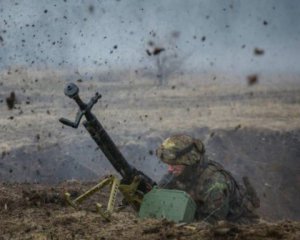 Боевики нарушили режим прекращения огня на Донбассе. Фото: glavcom.ua