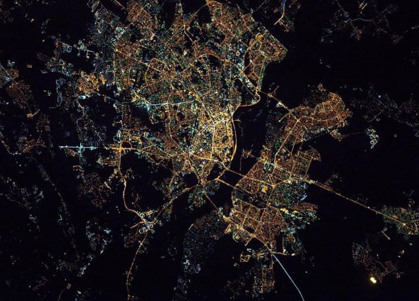 Ночной Киев из космоса