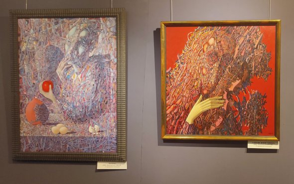 Першим циклом творчості Івана Марчука є "Голос моєї душі". Писав образи незнайомих йому людей. Картини "Дилема" (ліворуч) та "Пісня знову ожила" показують на виставці "Я ЄСМЬ" в Музеї історії Києва