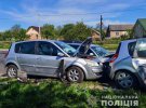 В Ровно столкнулись два Renault и Volkswagen. Много пострадавших