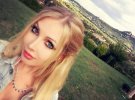 Одесская писательница 32-летняя Ольга Архангельская, которая переделала себя на куклу Барби, умерла при загадочных обстоятельствах