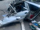 На Львівщині   Skoda Felicia влетіла у вантажівку Mercedes.   У легковику їхали батько й син 54 і 33 років. Обидва загинули на місці