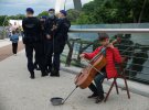 29 и 30 мая в Киеве праздновали День города. Мероприятия проводились в центре столицы. В частности, на Майдане, Владимирском спуске, Певческом поле, Андреевском спуске и возле Арки дружбы народов.