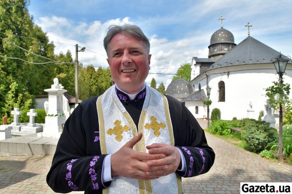 Священник храма Успения Пресвятой Богородицы УГКЦ отец Иван Колтун