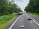 На Харківщині у лобовому зіткненні зійшлися Toyota Hilux і Daewoo Lanos. Водій і дві пасажирки останнього - загинули