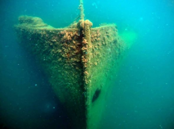 Корабль "Жан Жорес" затонул подорвавшись на мине у феодосийского порта