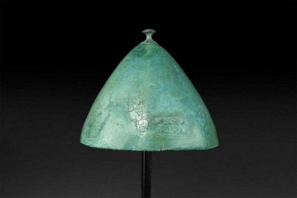 Шлем бронзового века из Украины оказался в Великобритании