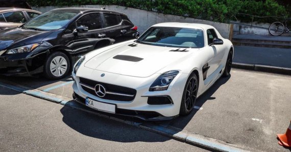 У Києві їздить унікальне авто