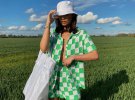 Британська блогерка Алісія Родді показала, як вдало носити речі зеленого кольору