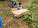 У Мелітополі Запорізької області 8-річний хлопчик тиждень жив   просто неба на купі старих матраців і картонках