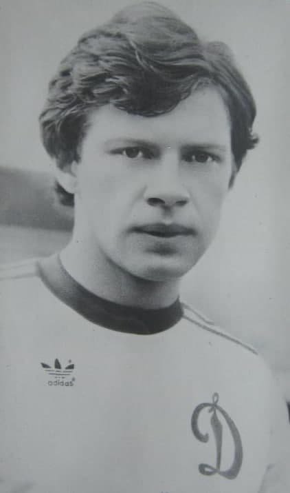 Ярослав Думанский выступал в составе "Карпат" с 1977-го до 1981-го. Затем перешел в киевское "Динамо", в составе которого провел 60 матчей, выигрывал золото 1981 года и Кубок в 1982-м