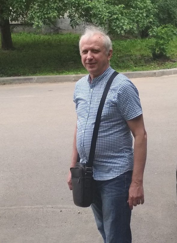 Доктор экономических наук Владимир Соболев: "Считается, что можно взять мировой опыт, посадить на нашу землю и будет то же самое. Я избавился от этой иллюзии еще в начале 90-х. А потом и наука объяснила, что это невозможно в принципе"