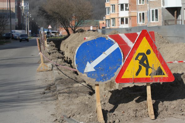 Доктор экономических наук Владимир Соболев: "Мог бы помочь аудит коммунальных предприятий. Рукописи не горят: сразу видно, что, где, кто, когда украл"