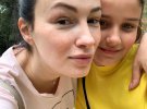 Анастасія Приходько показала дітей і поділилась відгуком про динопарк в Києві