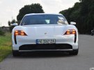 Porsche Taycan Cross Turismo  имеет спереди багажник на 86 л