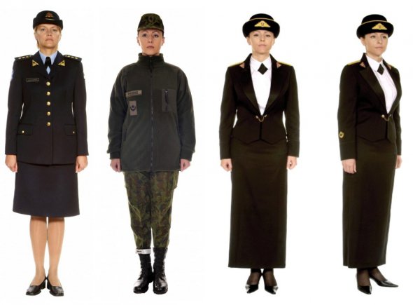 Женщины Вооруженных сил Литвы имеют еще и вечернюю форму