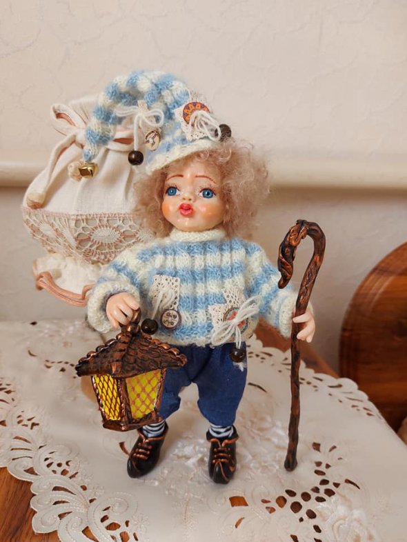 Мастерица Раиса Била делает куклы из полимерной глины