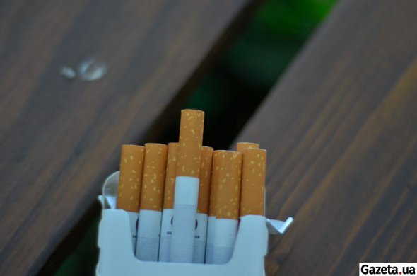 Сигареты с фильтром в июне стоили 47,81 гривен за пачку