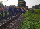На Львівщині 37-річну водійку авто розчавив поїзд