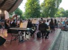 Kyiv Symphony Orchestra под открытым небом в Мариинском парке