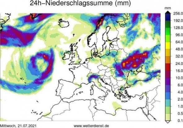 Град та шквали охоплять значну частину нашої території