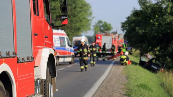 В Лодзинском воеводстве Польши автобус с украинцами попал в аварию