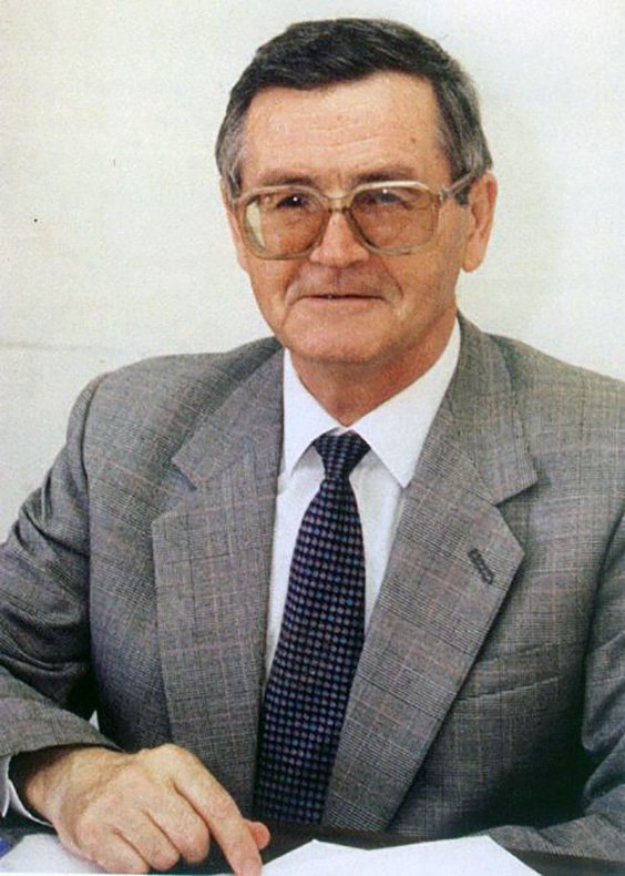 Сьогодні літературознавець, дисидент, член Ініціативної групи "Першого грудня" Іван Дзюба відзначає 90-річчя