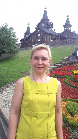 Харків’янка Олена Карманова через суд хоче отримати моральне відшкодування за видалення правої молочної залози в серпні 2018 року. Згоду на ампутацію не ­давала