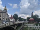 Вулиця Тараса Шевченка одна з центральних у місті. 