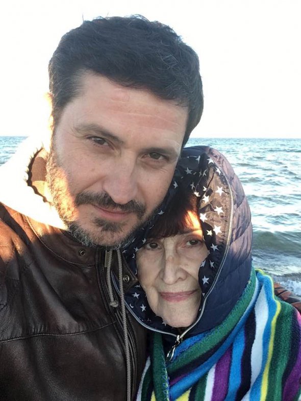 Мать режиссера Ахтема Сеитаблаева умерла в оккупированном Крыму. Была преподавательницей сценической речи и вокала