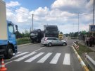 Під Києвом  водій Opel збив на смерть   60-річного чоловіка та 10-річного хлопчика, які стояли поблизу зупинки