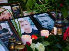 Під посольством Білорусі в Україні провели акцію пам'яті Віталія Шишова. Там зібралося кілька сотень людей. Для цього довелося перекрити рух на вулиці