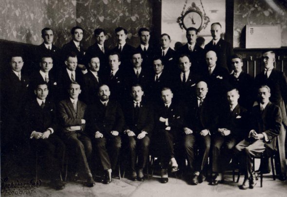 Учасники Конгресу українських націоналістів у Відні, 3 лютого 1929 року.