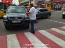 Под Киевом Hyundai сбил велосипедиста, пешехода и въехал в KIA, в котором находилась женщина с ребенком