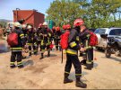 Українські рятувальники допомагають гасити лісові пожежі у Греції