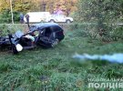 На Ивано-Франковщине BMW влетел в микроавтобус, который извлеквытягивал  из кювета легковушку. Погиб водитель  и пассажир легковушки. Еще трое ребят 15,17 и 18 лет - в больнице