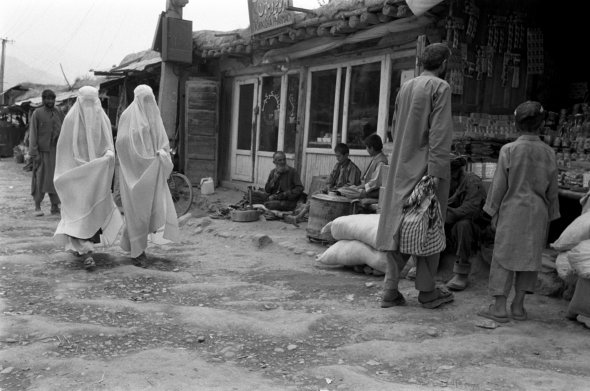 Район под контролем талибов, 2001 год