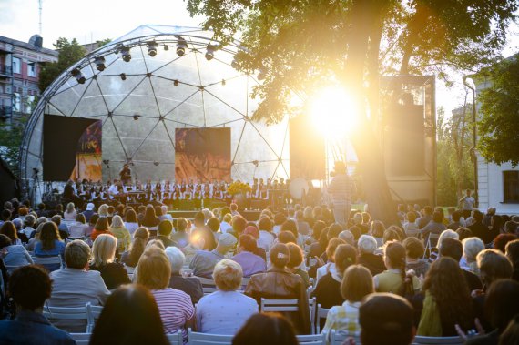 В "Софии Киевской" стартовал четвертый Фестиваль высокого искусства Bouquet Kyiv Stage