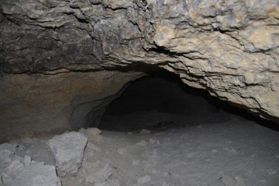 Біля Городку знайшли природну печеру