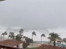 На Мексику насунувся потужний ураган Олаф.