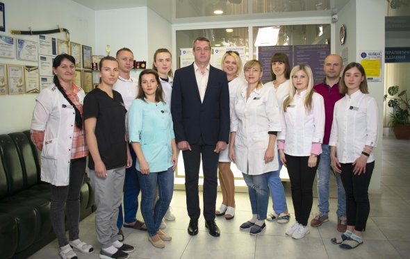 Медичний центр "Меднеан" - профільна клініка, яка займається лікуванням захворювань хребта і суглобів