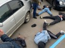 На Одещині    затримала банду,  яка залякувала, тероризувала та викрадала  жителів і гостей міста Южне
