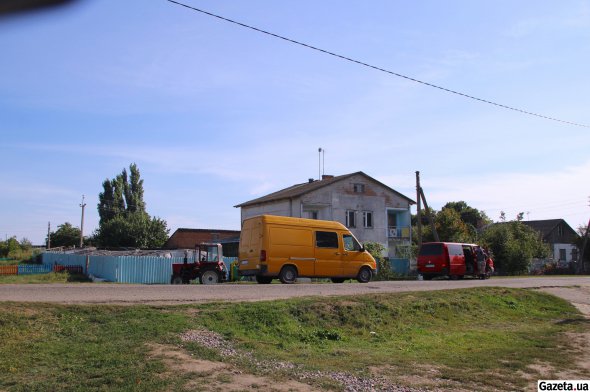 В каждой турецкой семье в Глинске есть автомобили и трактор