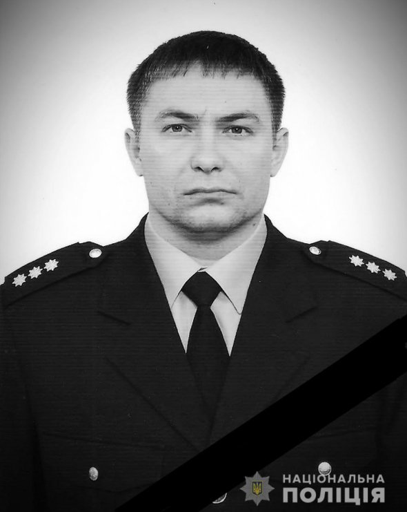 В Одессе умер полицейский 32-летний Владимир Незгодинский, который накануне получил травму в ДТП