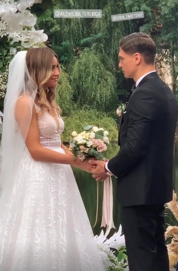 26 вересня Анжеліка Терлюга та Володимир Зарецький зіграли гучне весілля.