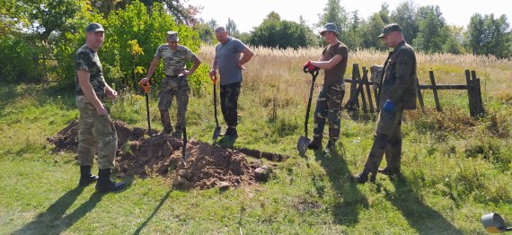 12 сентября в Лугинском районе Житомирской нашли захоронение немецких солдат времен Второй мировой.