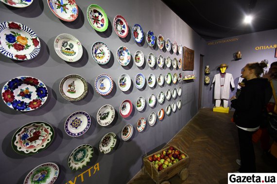 У Львові відкрилась виставка-розповідь "50 історій Львівського скансену"